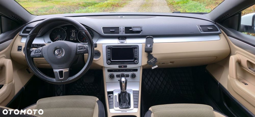 Volkswagen CC 3.6 V6 4Motion DSG - 15