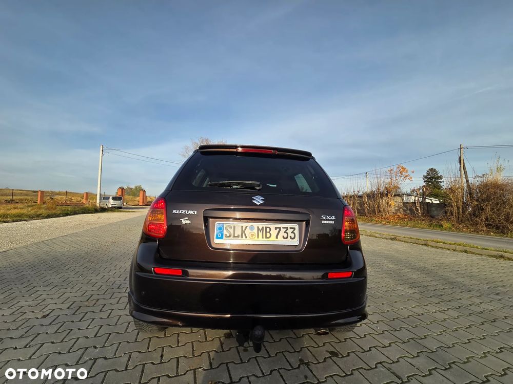 Suzuki SX4 - 11
