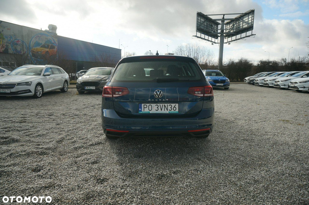 Volkswagen Passat 2.0 TDI EVO Essence - 9