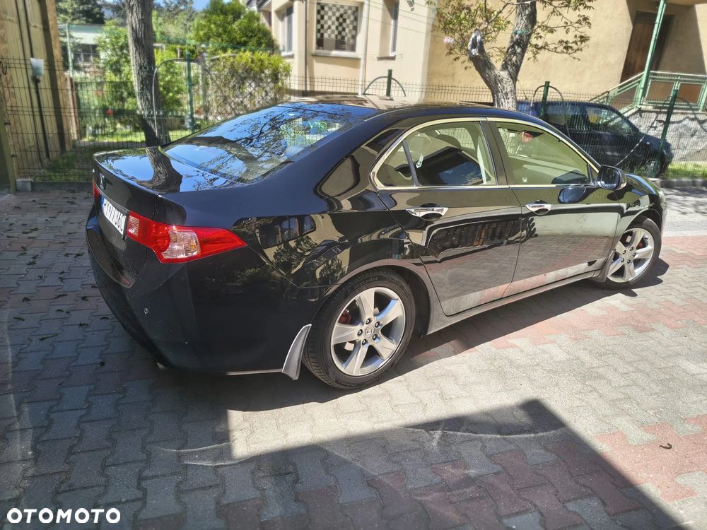 Honda Accord 2.0 Elegance - 3