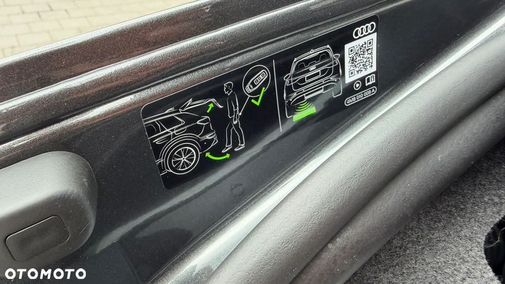 Audi RS3 Limousine - 14