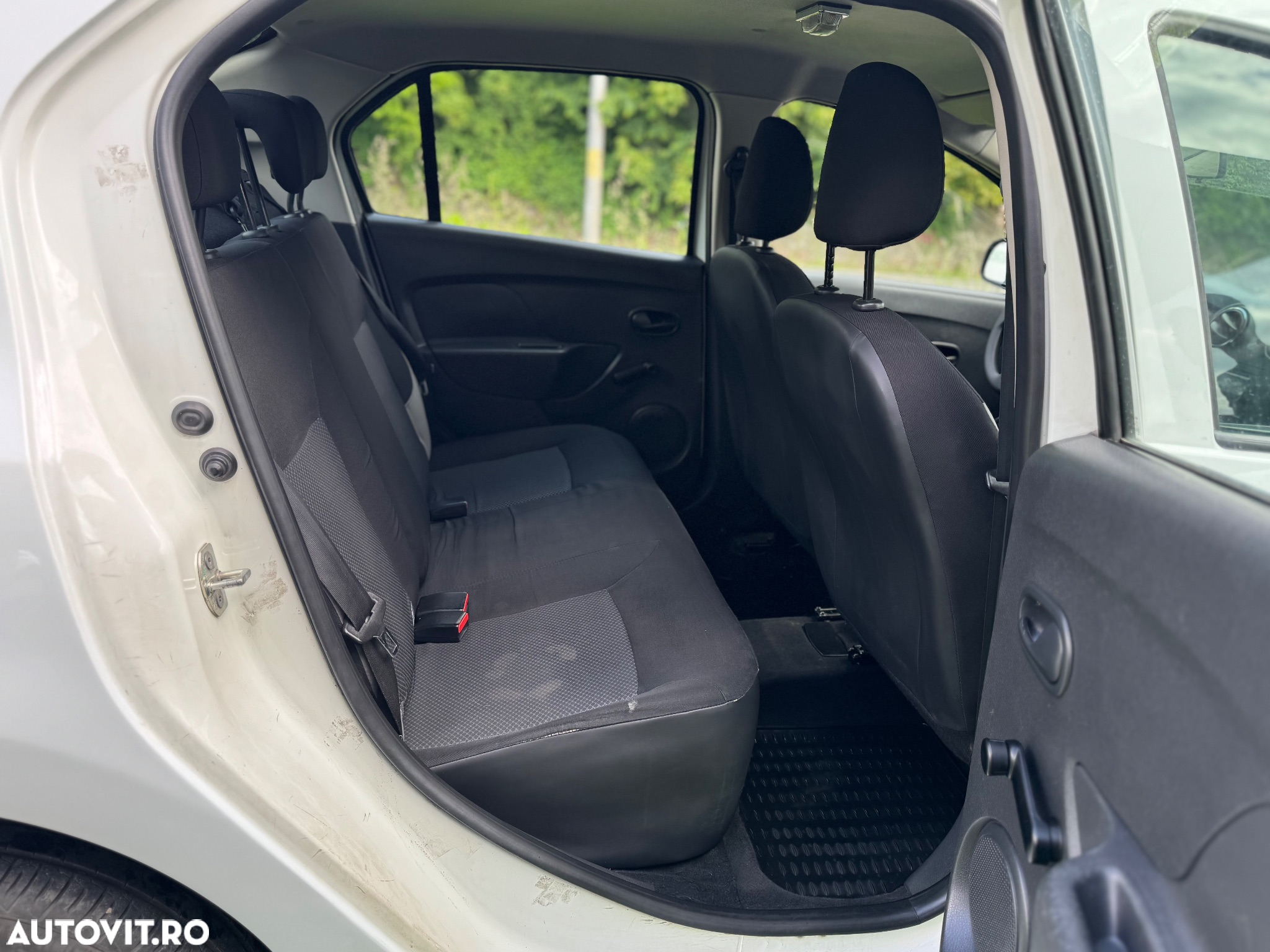 Dacia Logan MCV 1.5 dCi Prestige - 8