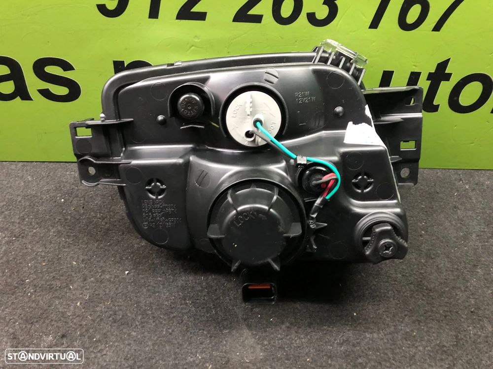 MITSUBISHI FUSO CANTER FAROL NEVOEIRO ESQUERDO - FN040 - 4