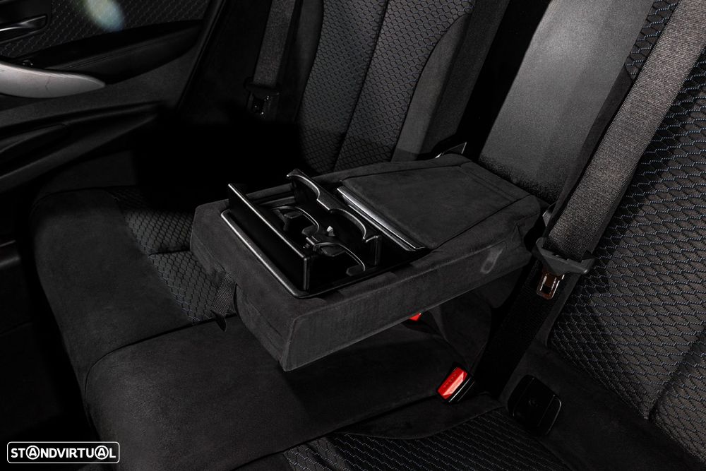 BMW 320 Gran Turismo d Auto Pack M - 24