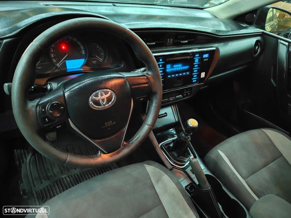 Toyota 1.4 D-4D + AC - 12