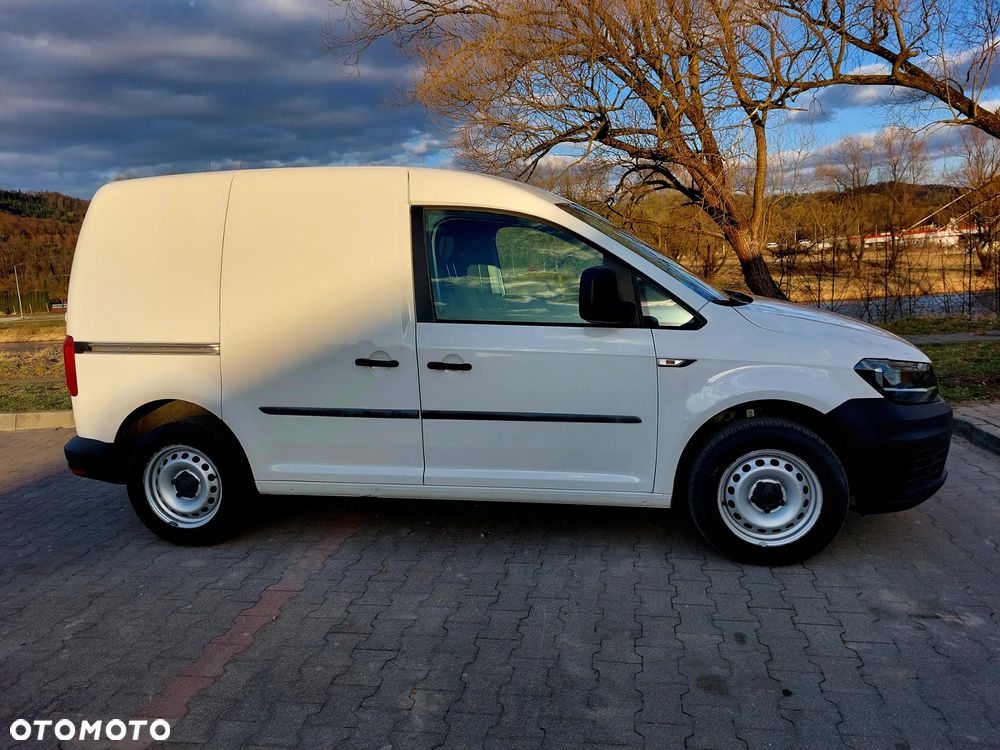 Volkswagen Caddy - 4