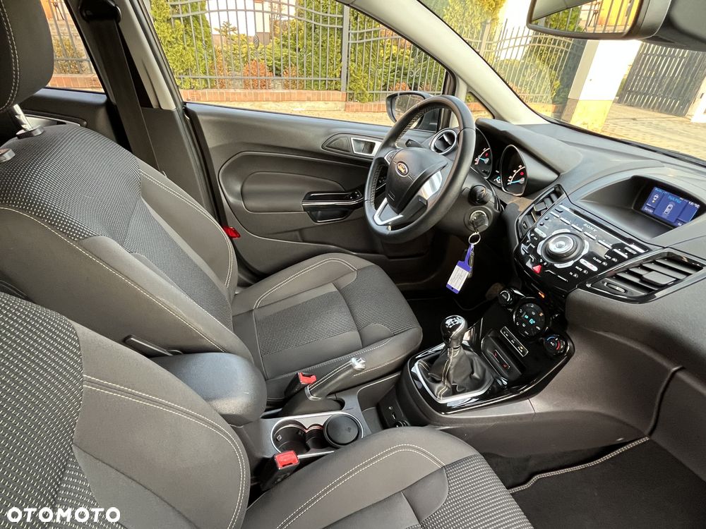 Ford Fiesta 1.0 EcoBoost S&S TITANIUM - 7