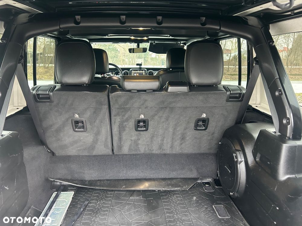 Jeep Wrangler Unlimited 2.0 Turbo PHEV 4xe Sahara - 9