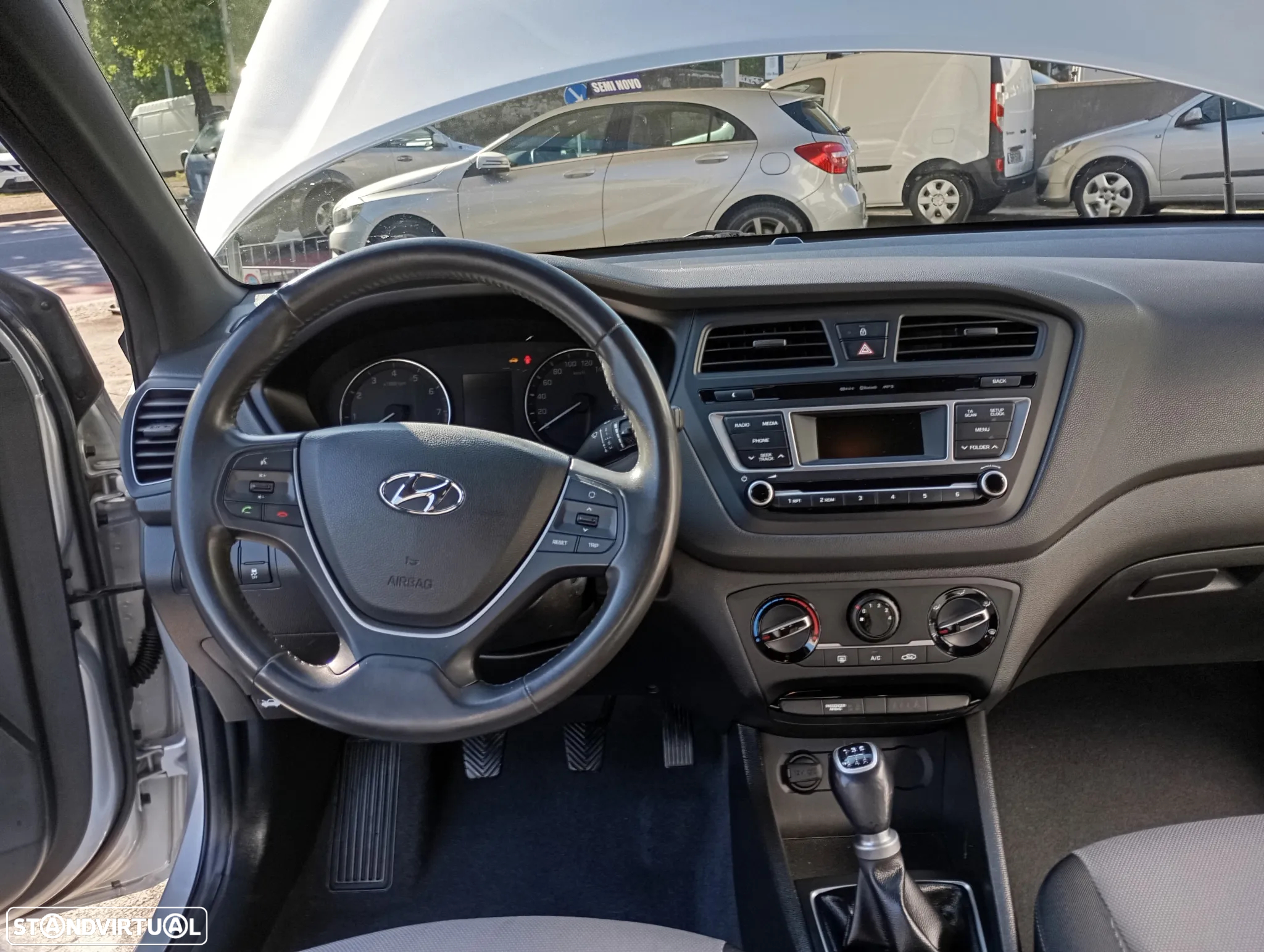 Hyundai i20 1.2 Blue Classic - 13