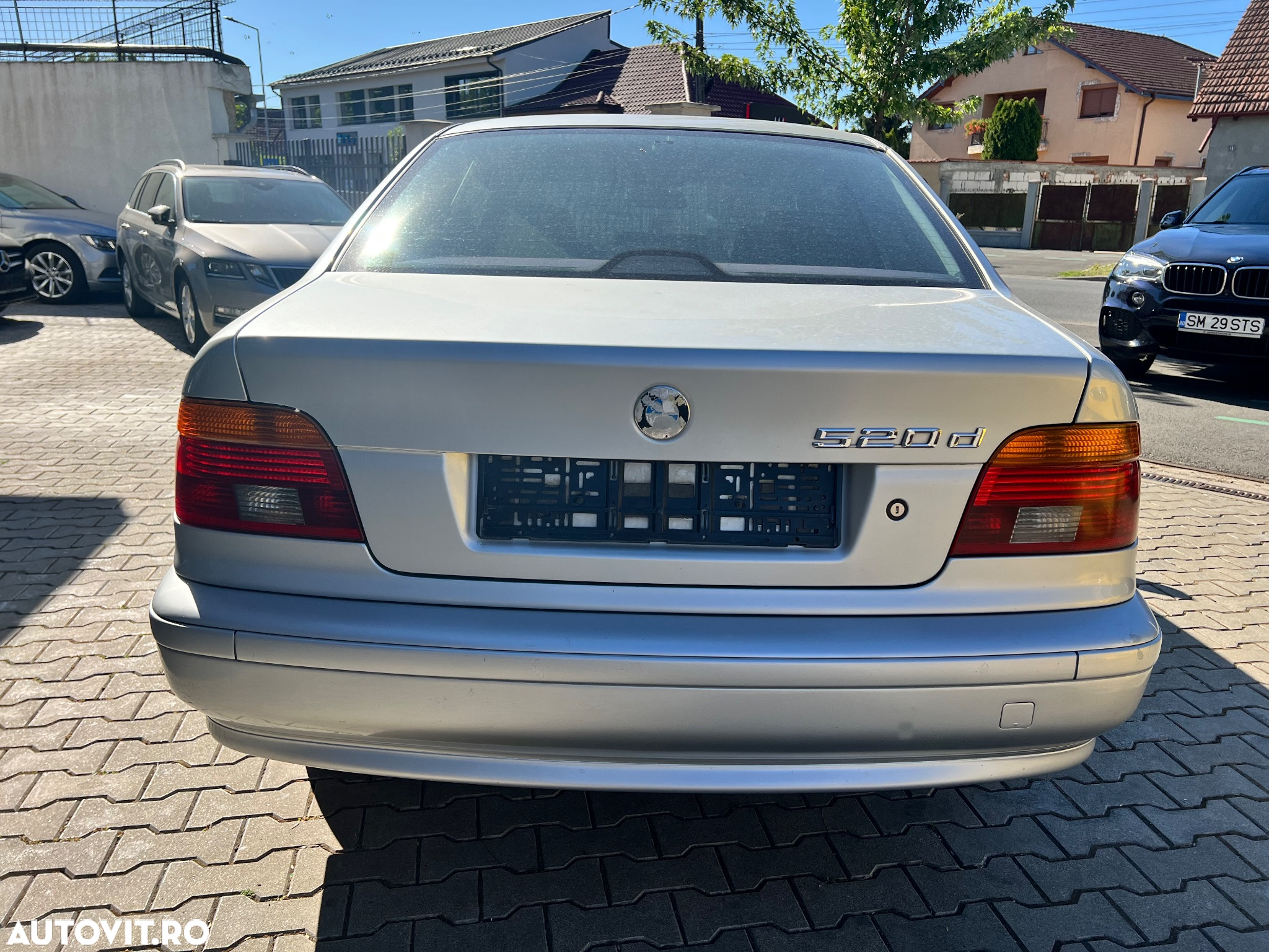 BMW Seria 5 520d Touring - 11