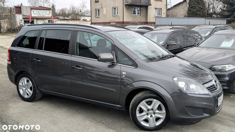 Opel Zafira - 6
