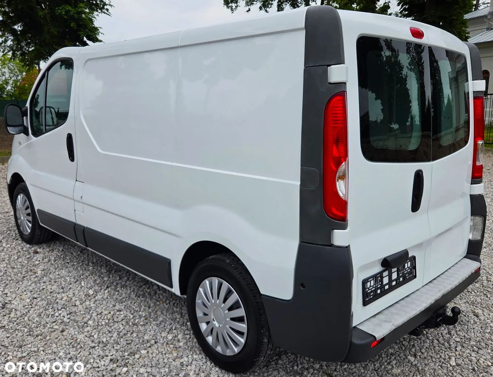 Renault Trafic - 8