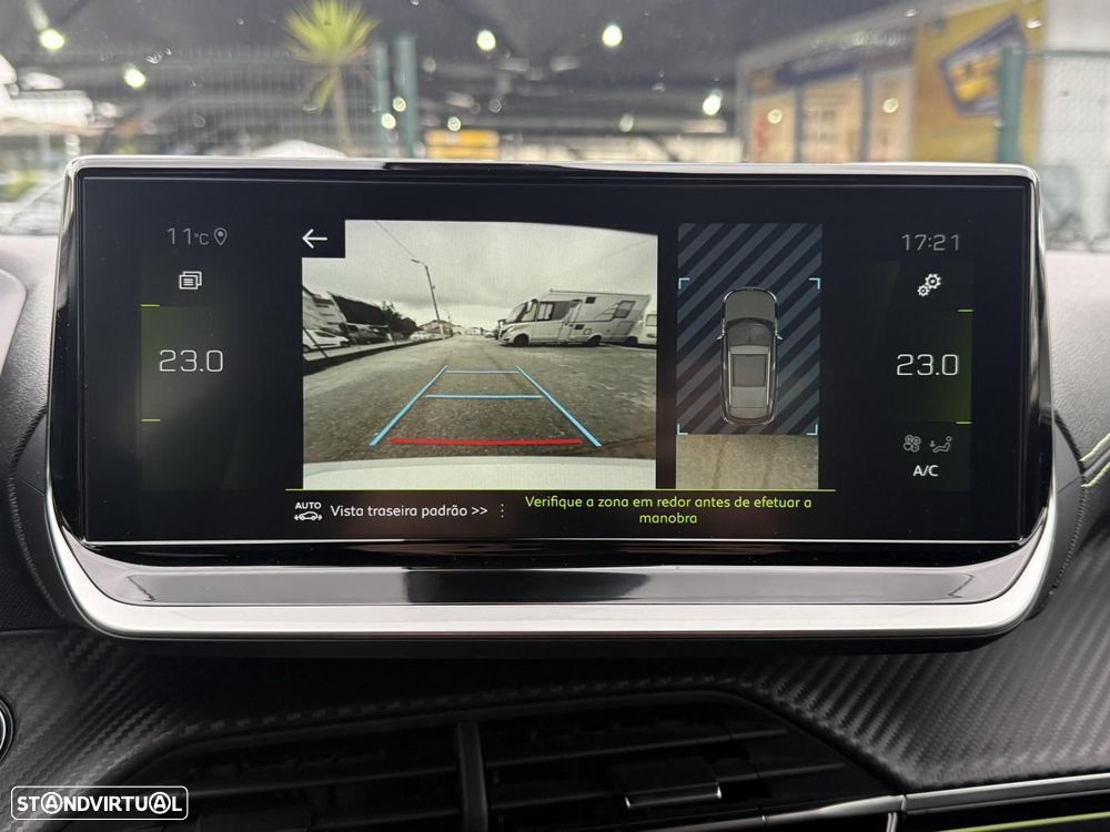 Peugeot 2008 1.2 PureTech GT - 31