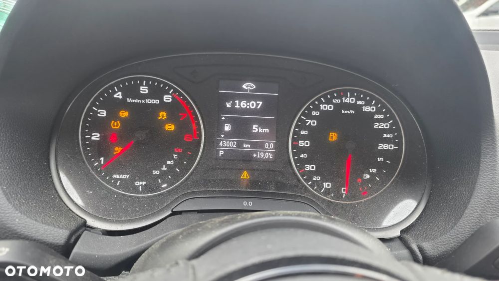 Audi Q2 1.4 TFSI cylinder on demand S tronic design - 33