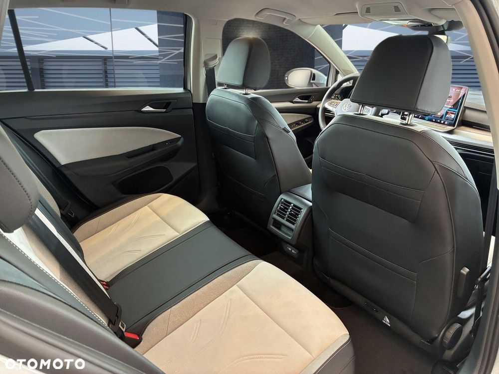 Volkswagen Golf Variant - 29