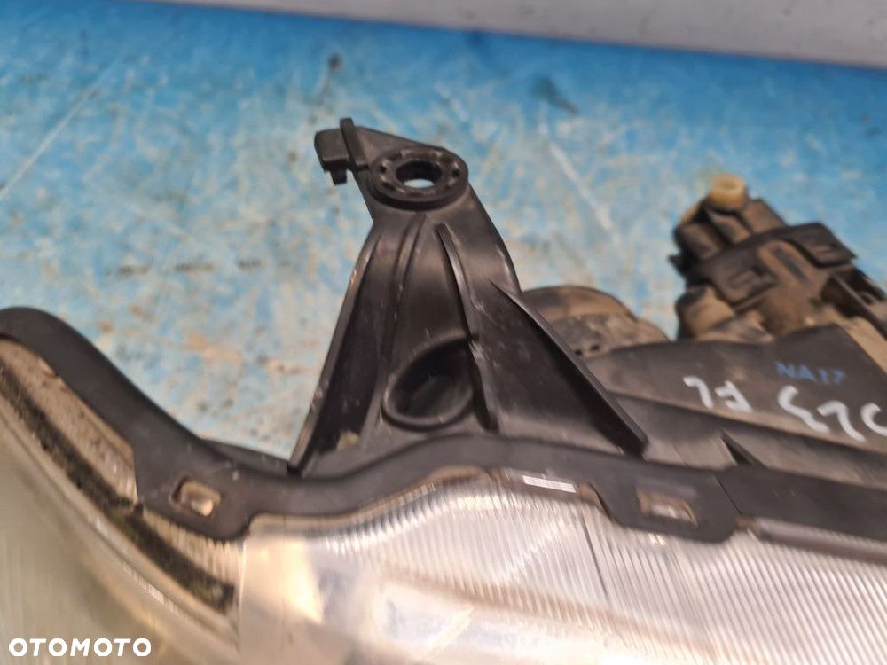 MAZDA 323 REFLEKTOR PRAWY MAZDA - 6