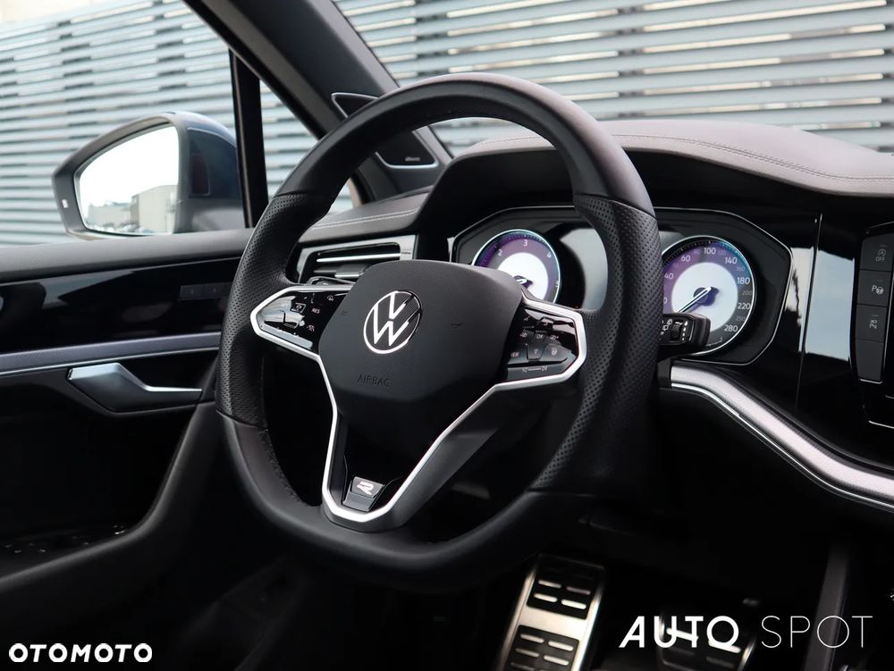 Volkswagen Touareg 3.0 V6 TDI 4Motion DPF Automatik R-Line - 16