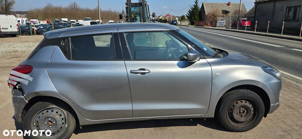 Suzuki Swift 1.2 Dualjet Hybrid Comfort+ - 2