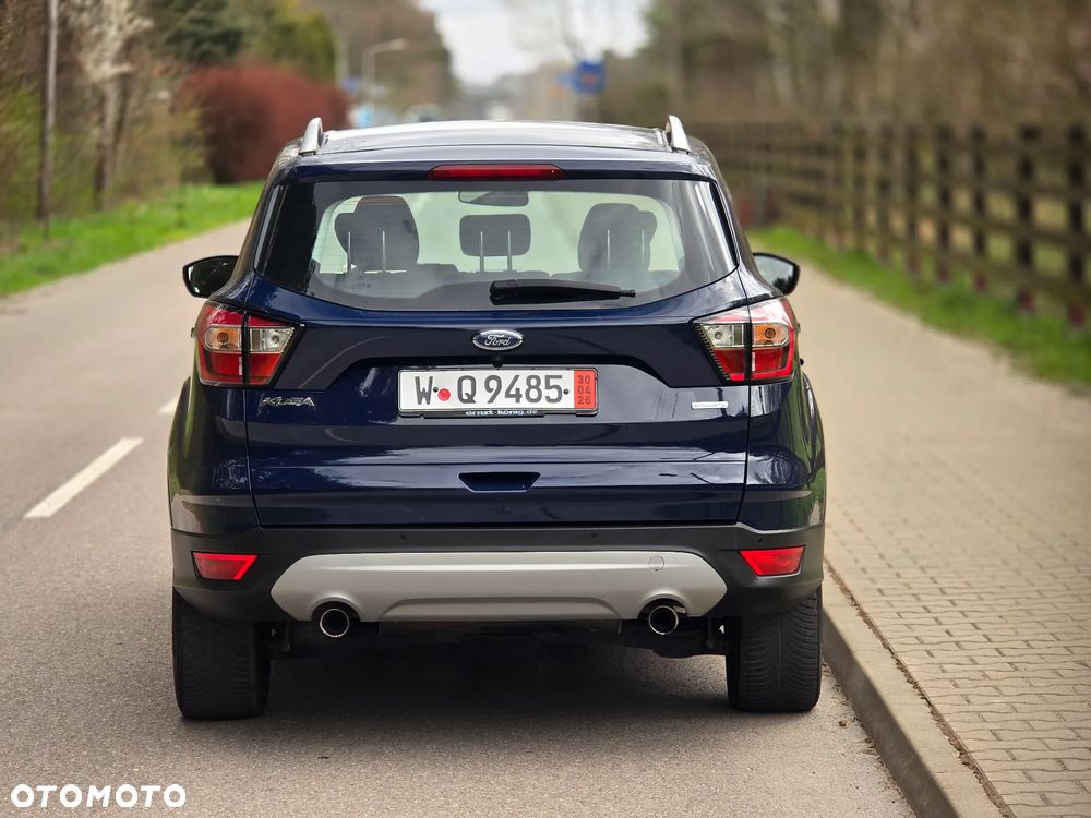 Ford Kuga 1.5 EcoBoost 2x4 Titanium - 15