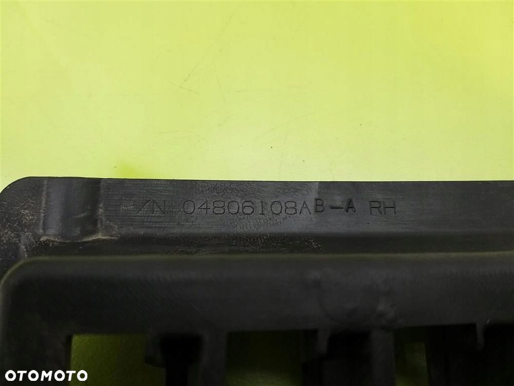 Atrapa Grill Dodge Magnum 2004-2007 PRZED LIFT 04806108A ORYGINAŁ - 3