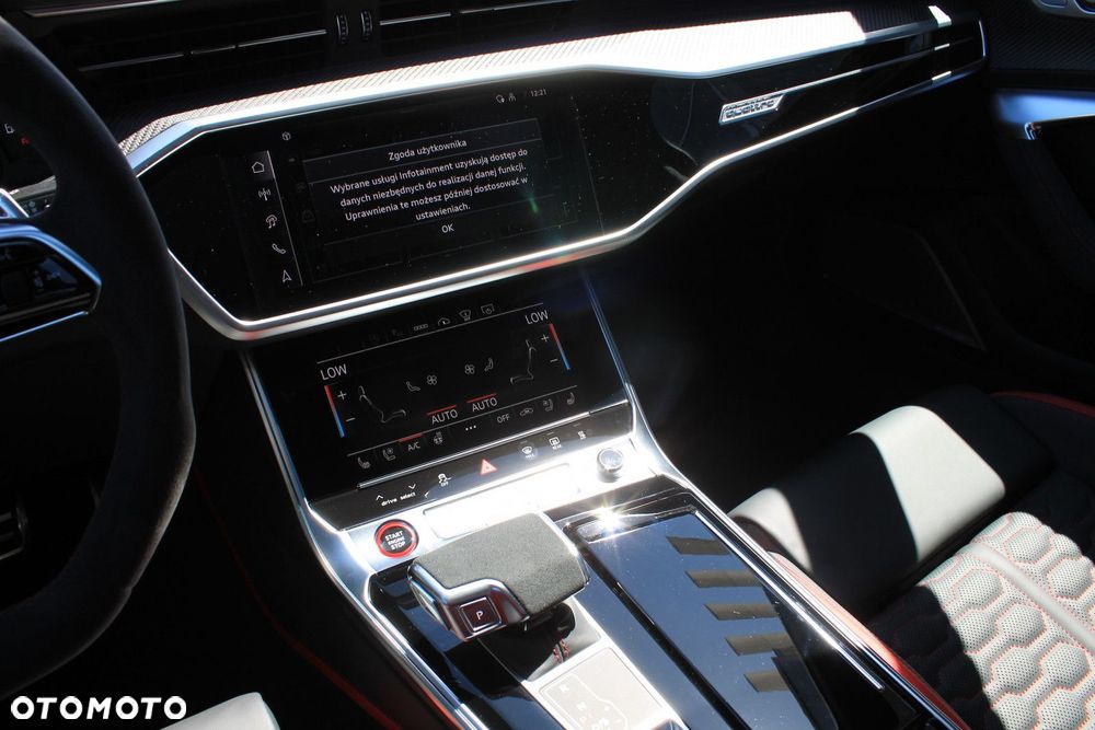 Audi RS6 Avant - 21