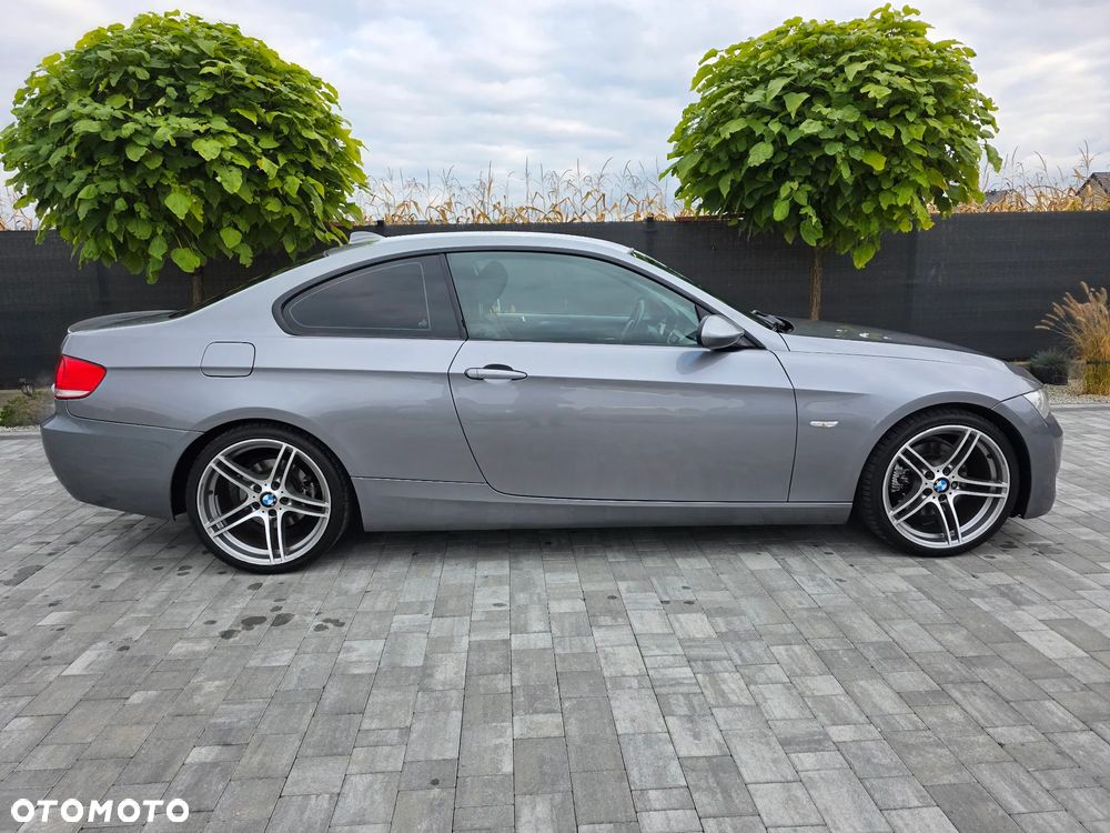 BMW Seria 3 2008 photo 3