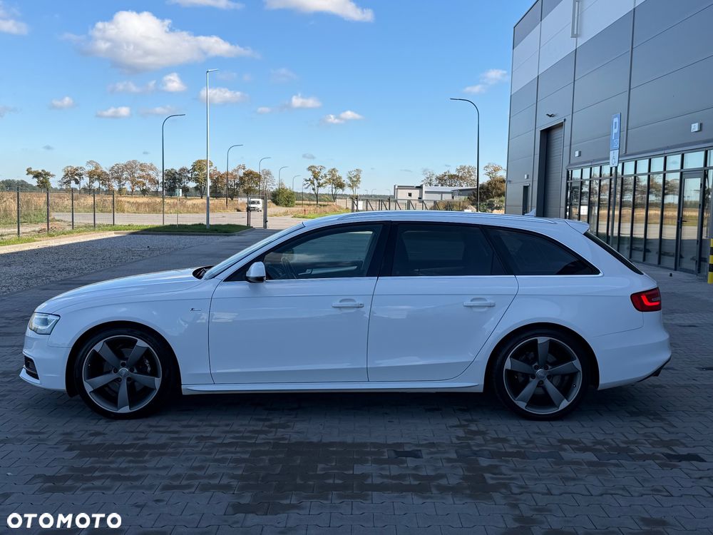 Audi A4 Avant - 16