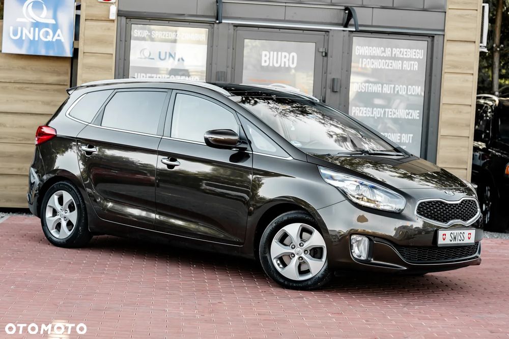 Kia Carens 1.7 CRDi 141 Dream Team Edition - 4