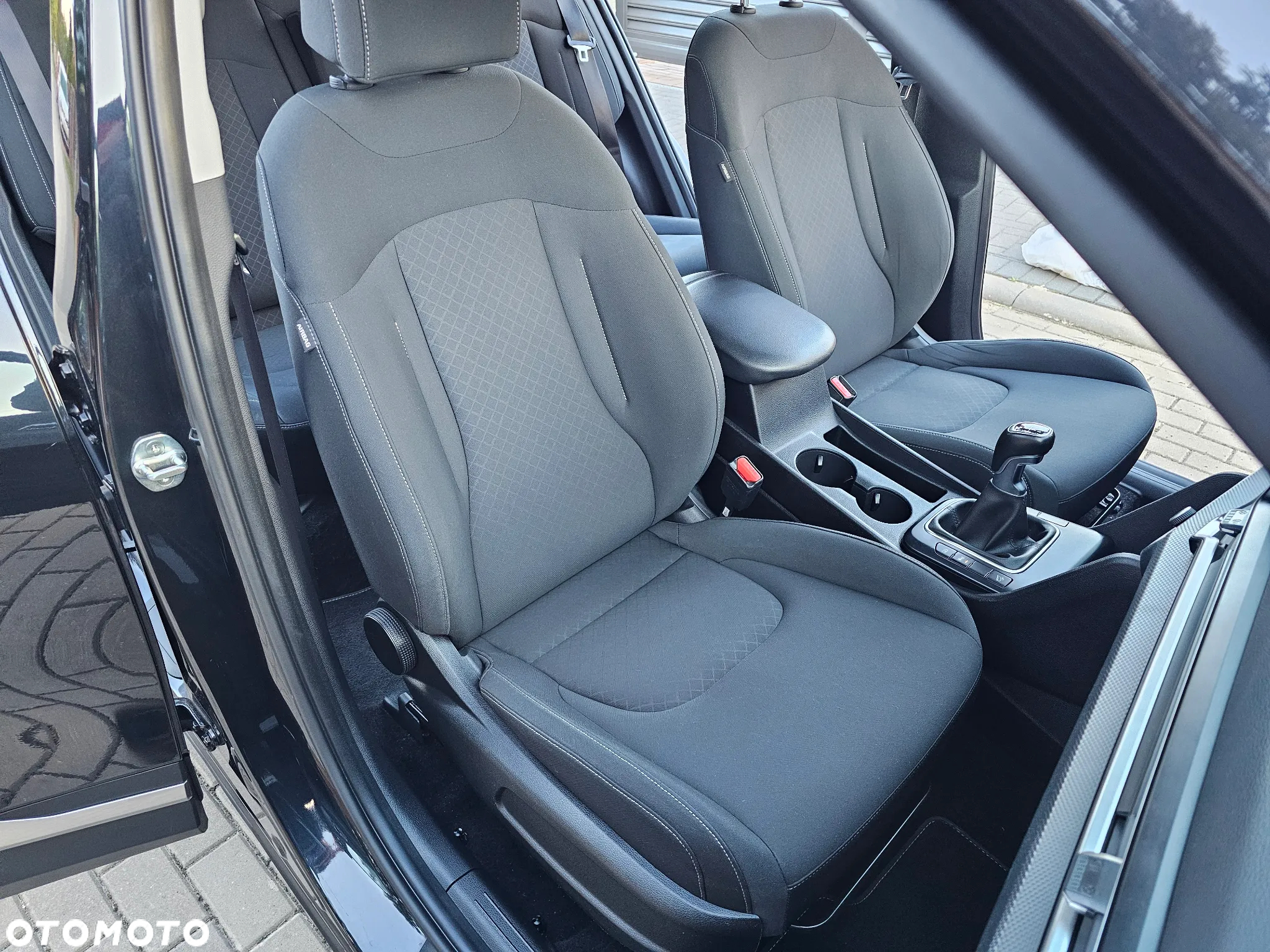 Kia Sportage - 13