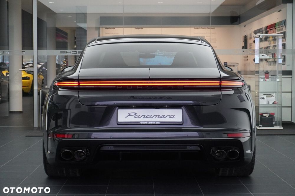 Porsche Panamera GTS - 13