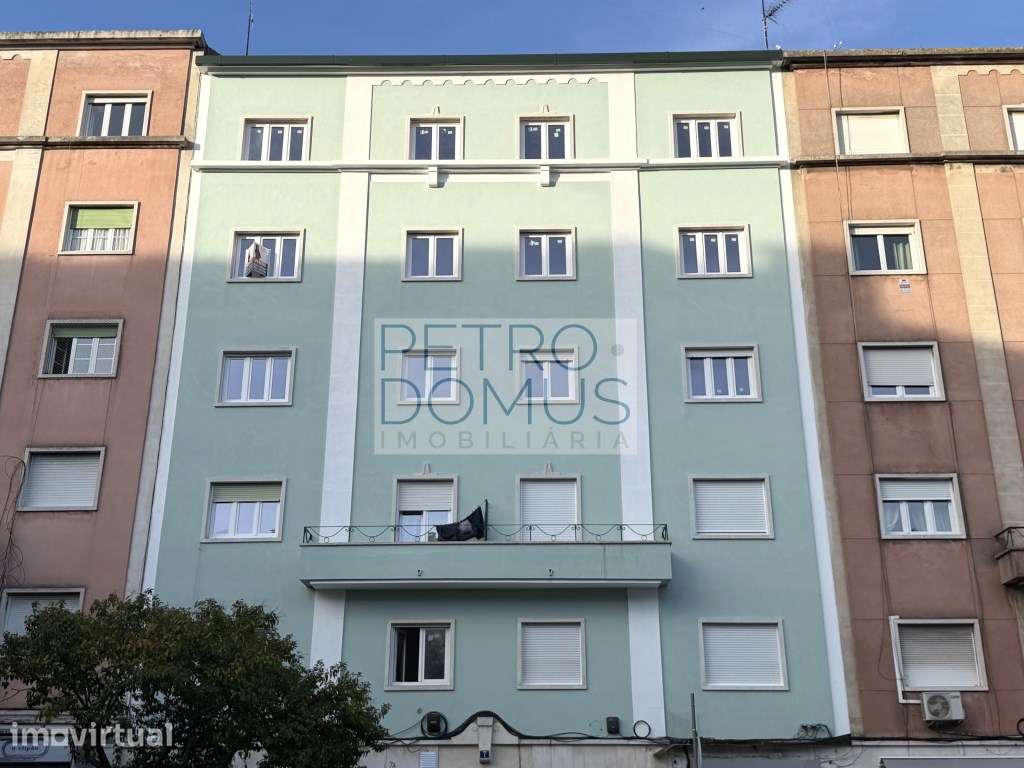 T1 REMODELADO EM CONDOMÍNIO COM PISCINA - PENHA DE FRANÇA - Grande imagem: 5/18