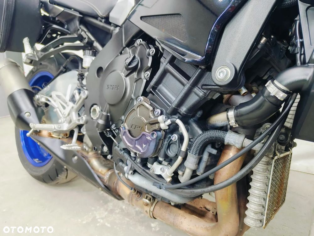 Yamaha MT - 8