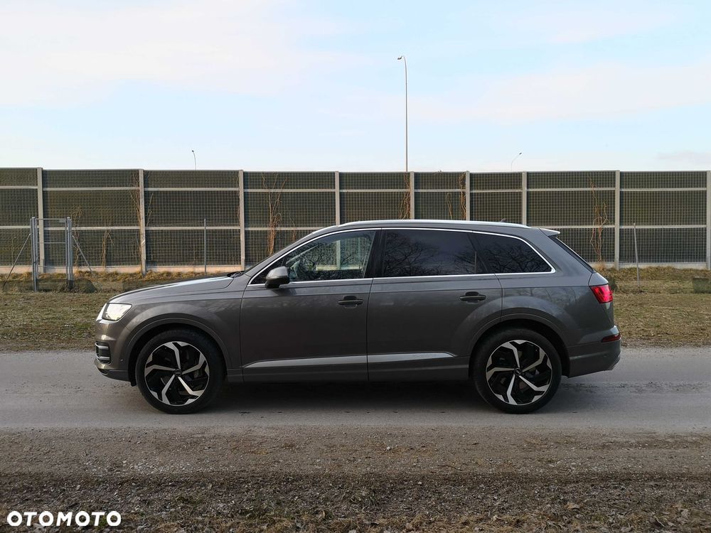 Audi Q7 - 6