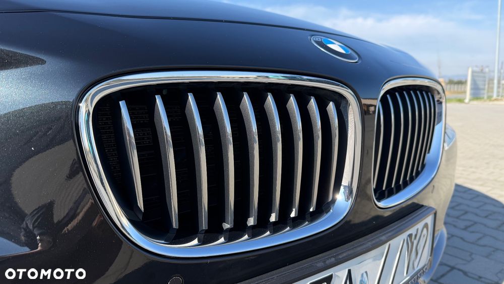 BMW 5GT 530d xDrive - 11