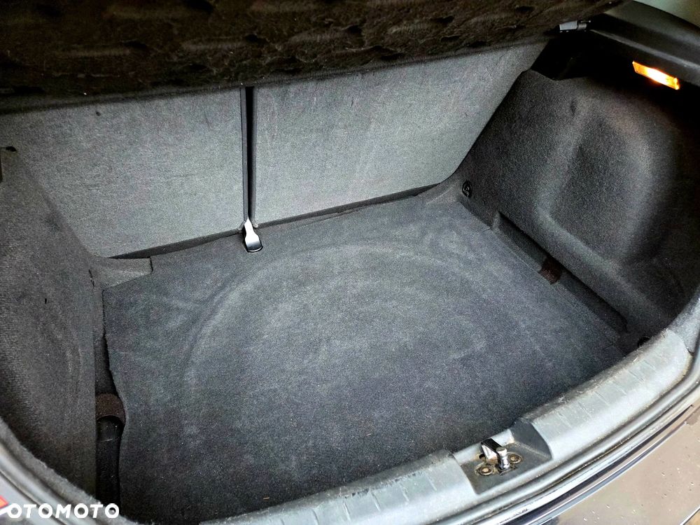 Seat Leon 1.6 Reference - 4