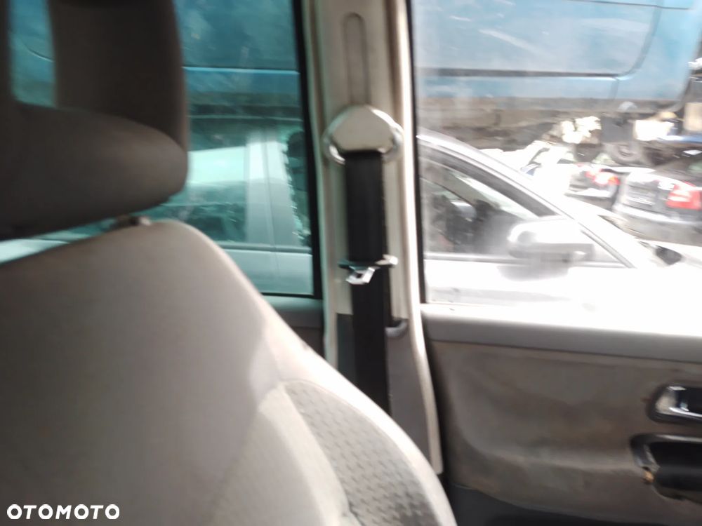 VW SHARAN I LIFT 1.9 TDI ASZ 04-10 - RADIO (8E8E) - 38