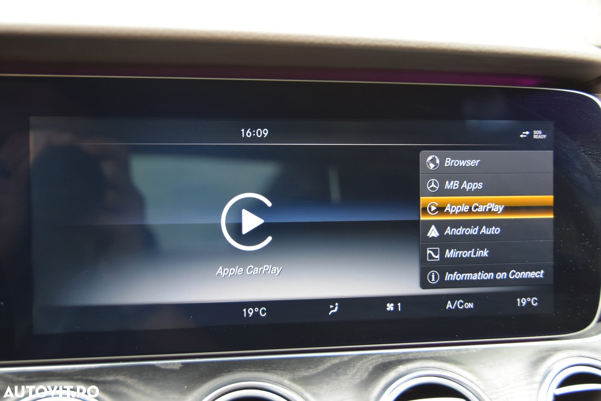 Mercedes-Benz E 220 d 4Matic 9G-TRONIC - 14