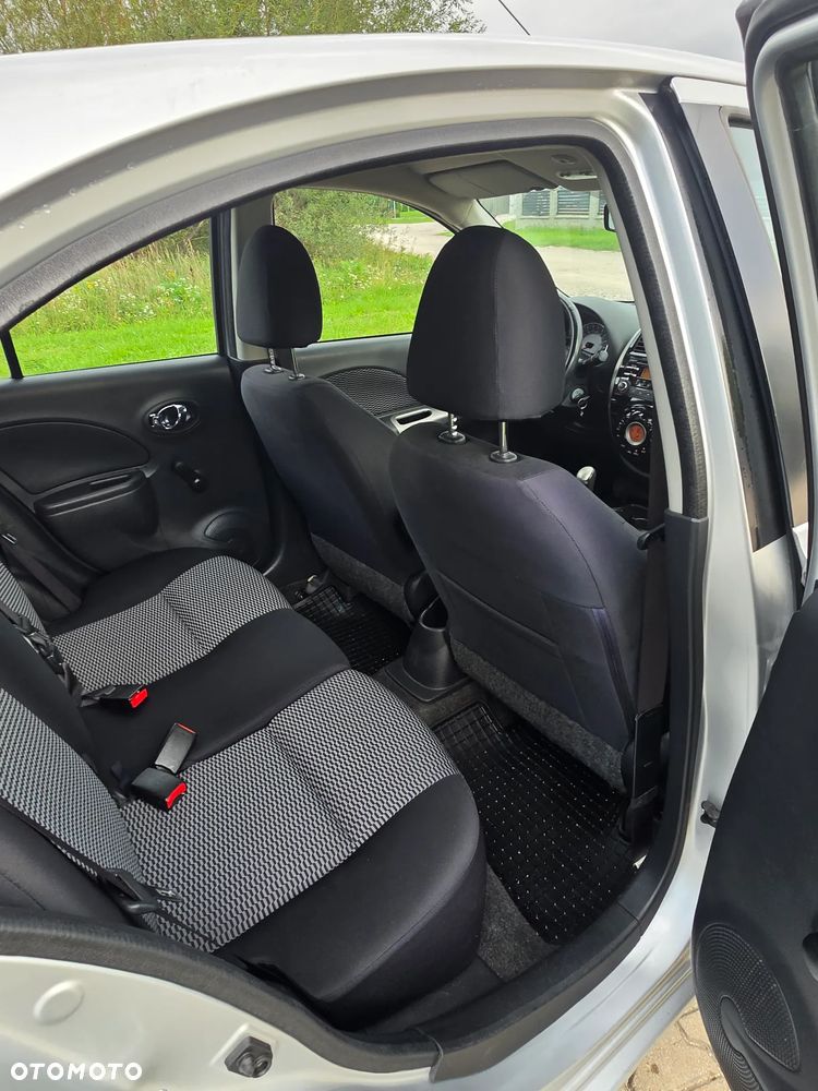 Nissan Micra 1.2 Bild der Frau - 22