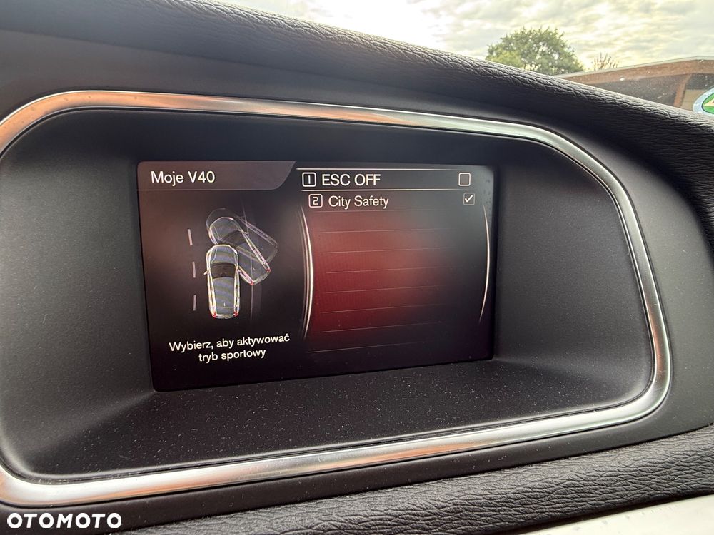 Volvo V40 T2 Drive-E Momentum - 15