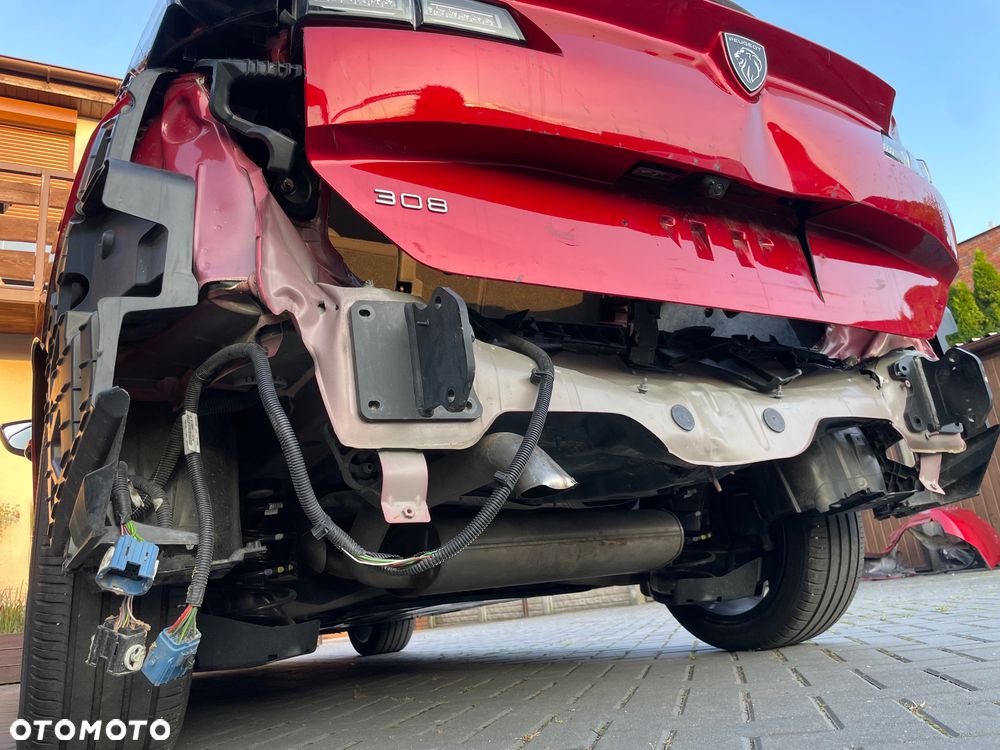 Peugeot 308 PureTech 130 GPF Stop & Start Allure Business-Paket - 16