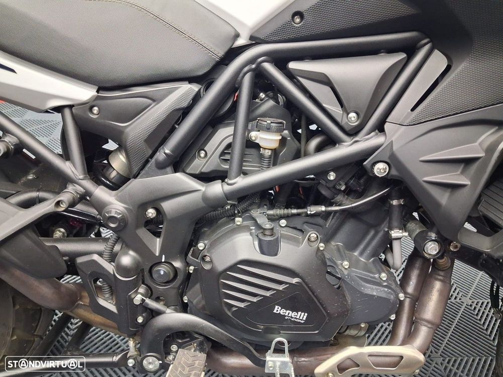 Benelli TRK 502 X - 6