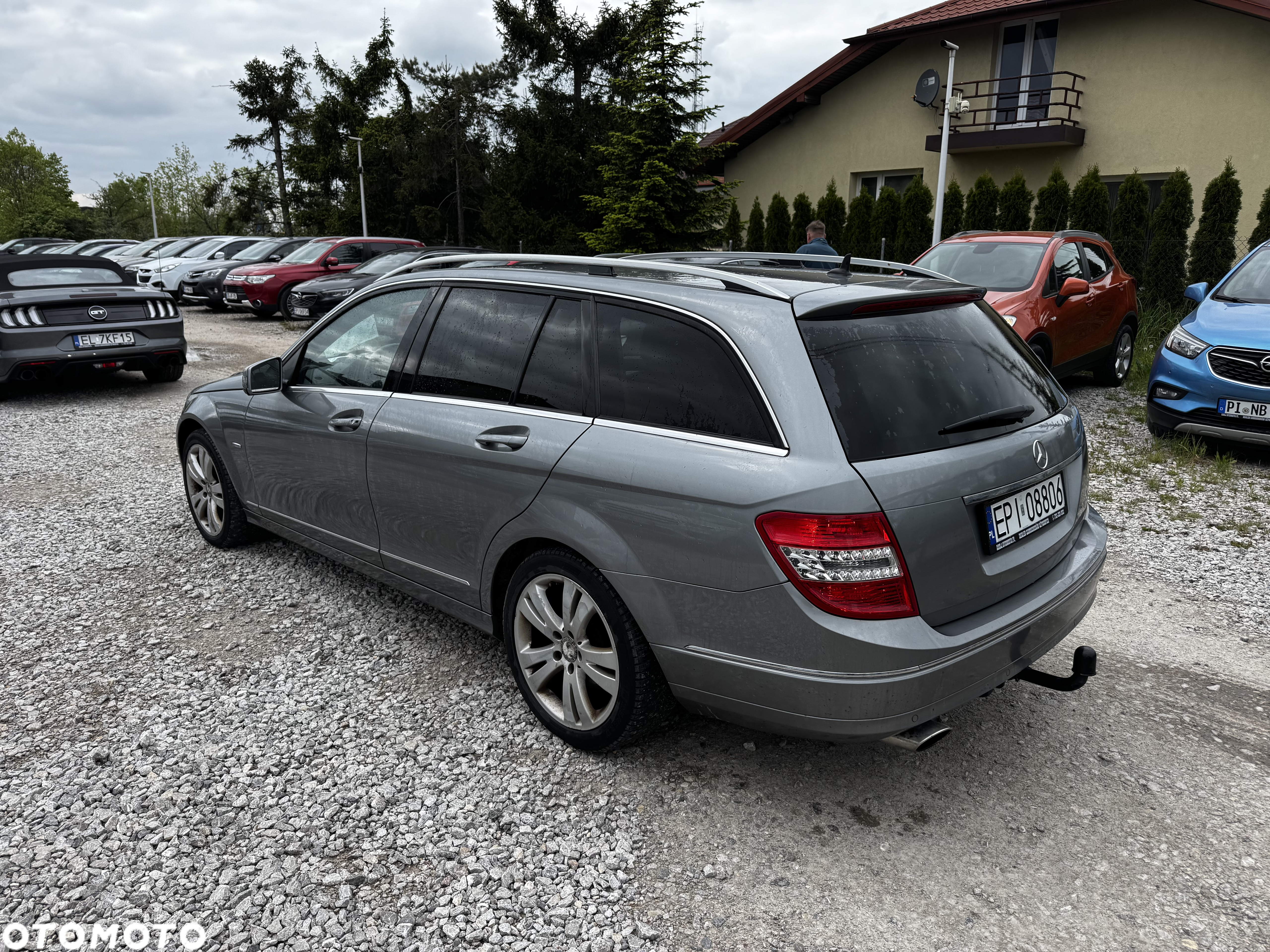 Mercedes-Benz Klasa C 250 CGI T Automatik BlueEFFICIENCY Avantgarde - 15
