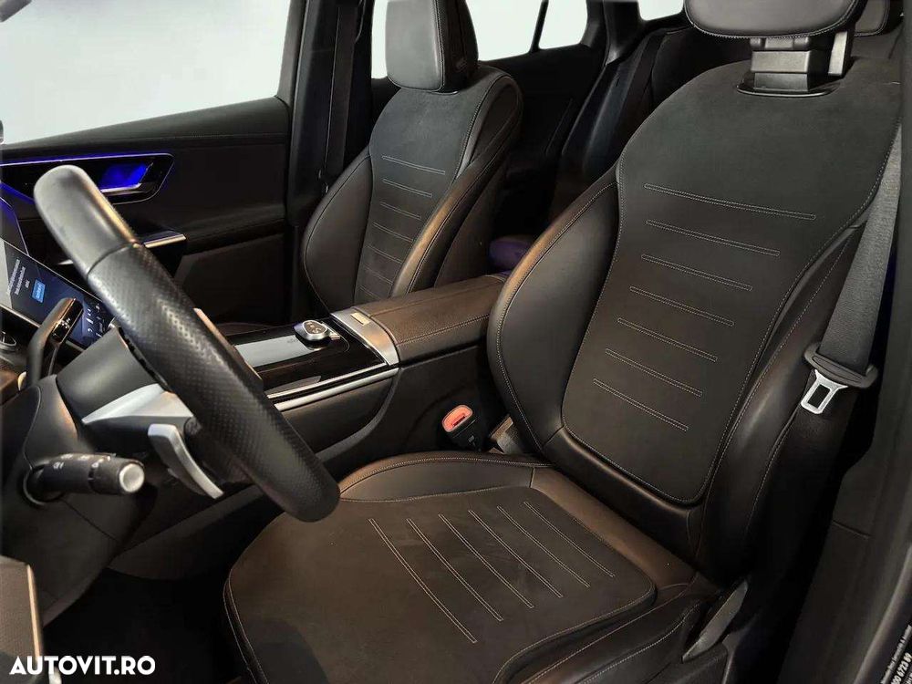 Mercedes-Benz GLC - 12