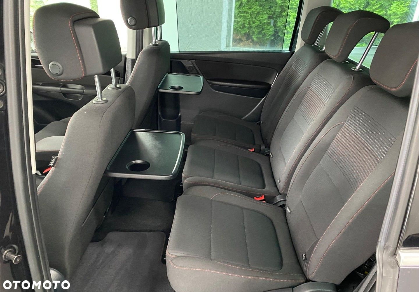 Volkswagen Sharan - 12