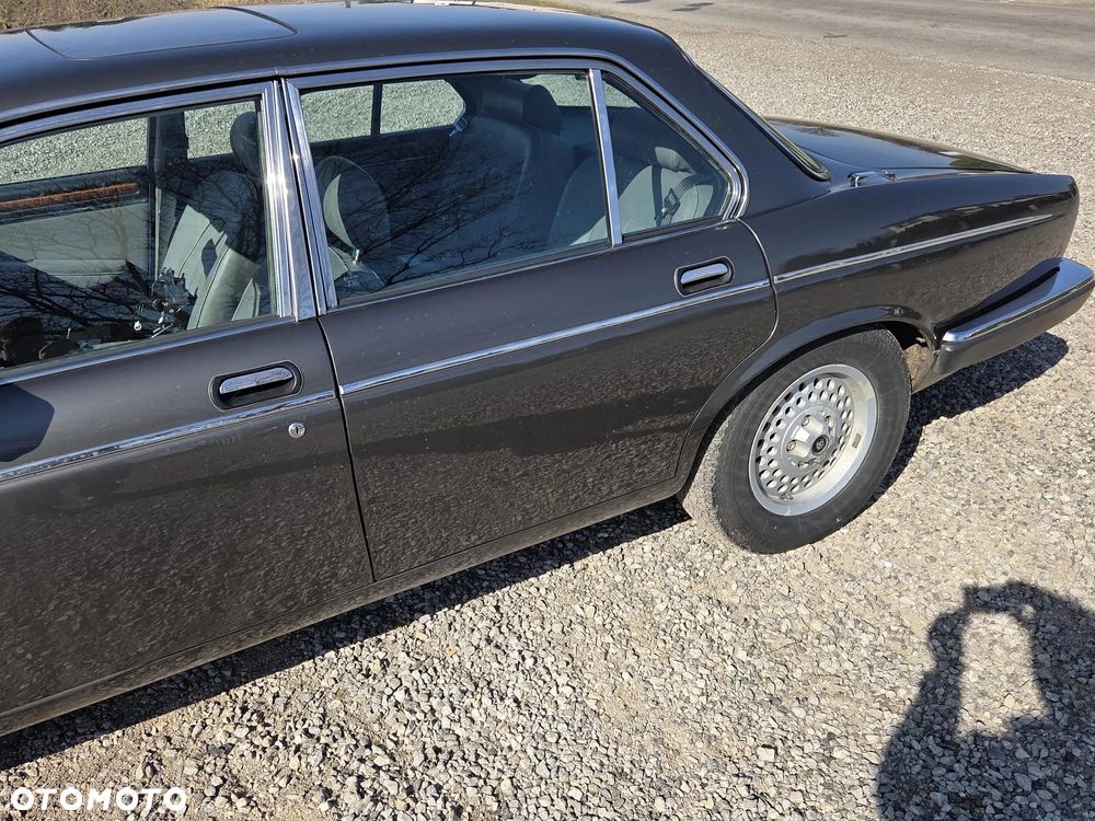 Jaguar Daimler - 4