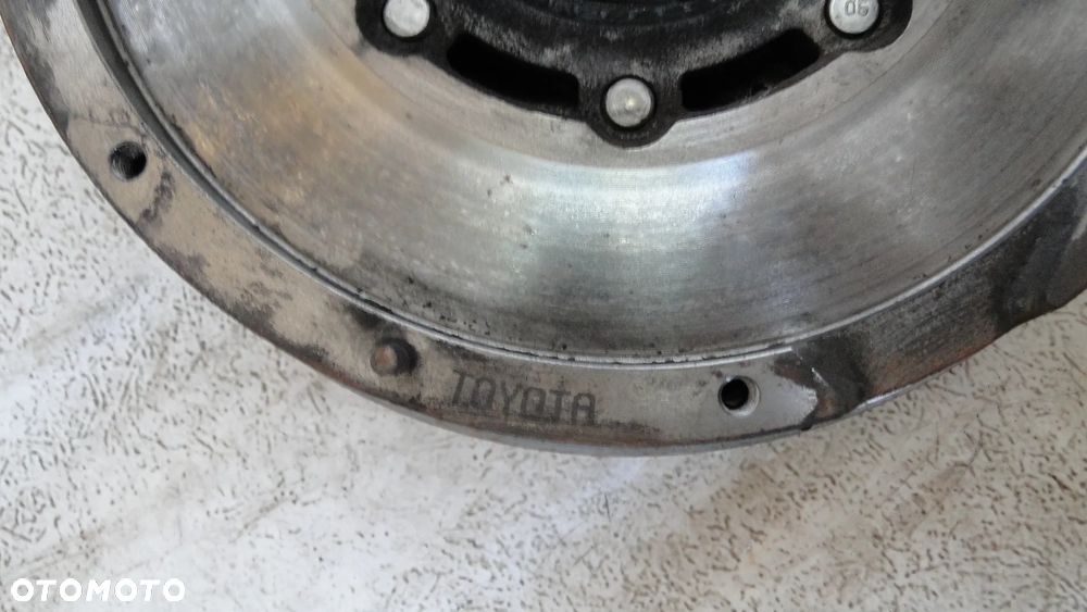 TOYOTA AVENSIS III T27 COROLLA AURIS RAV4 SPRZĘGŁO KOŁO DWUMASOWE DWUMAS 2.0D4D - 6