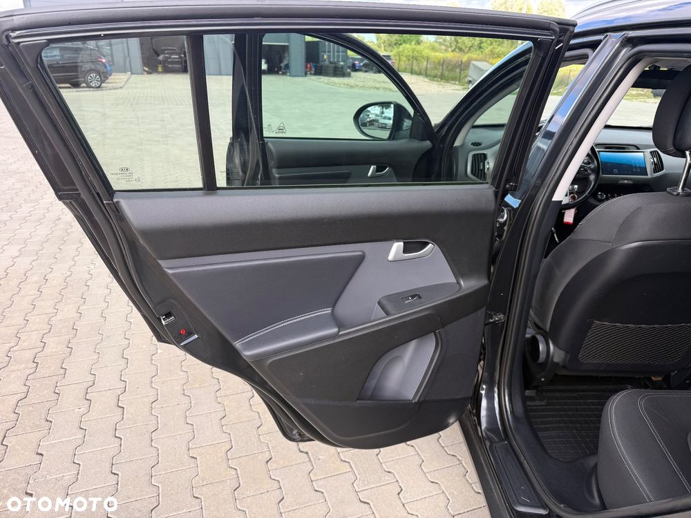 Kia Sportage 1.6 GDI Business Line M 2WD - 17