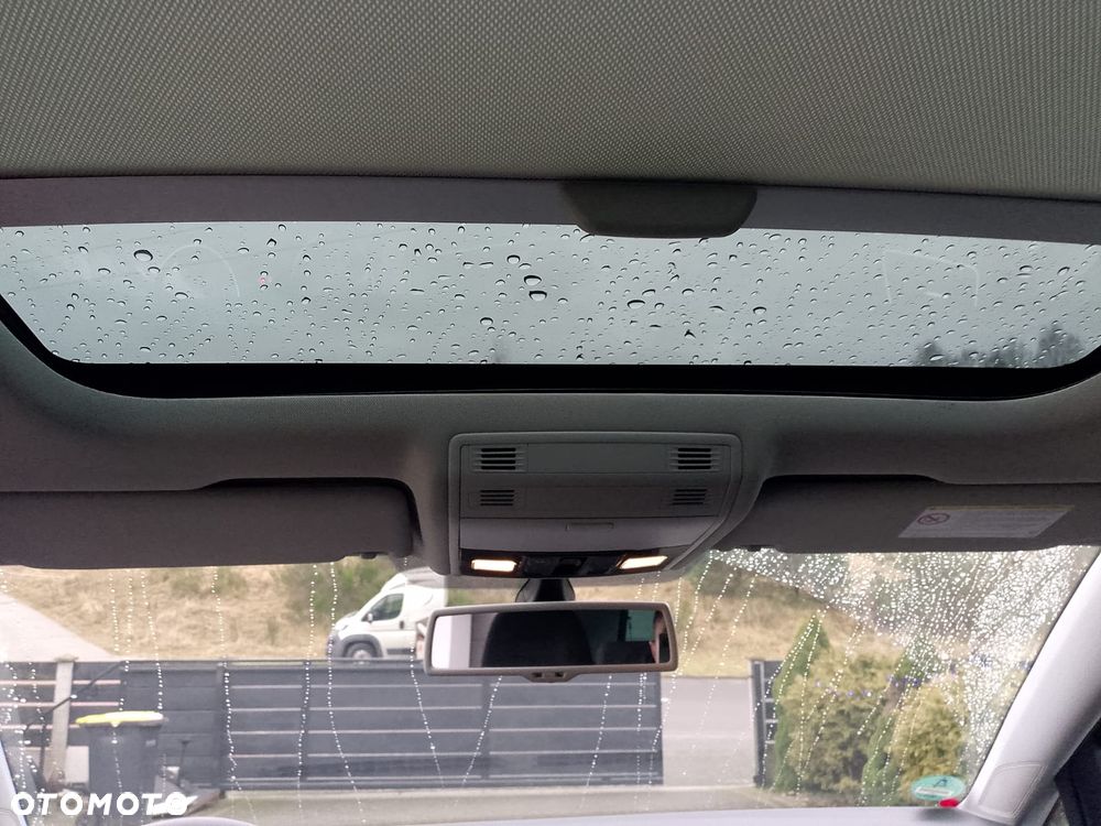 Volkswagen Golf - 12