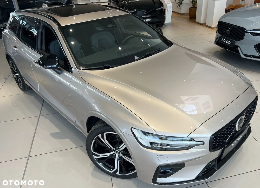 Volvo V60 B4 B Ultimate Dark - 13