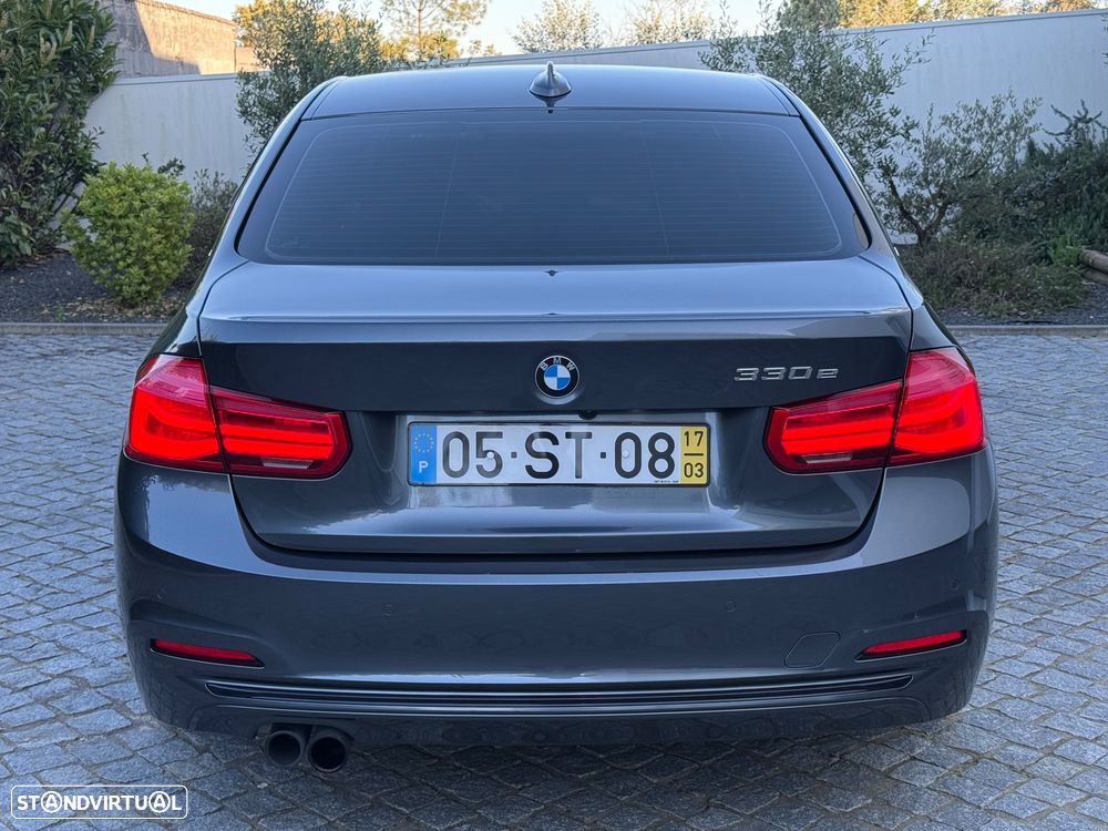 BMW 330 - 15